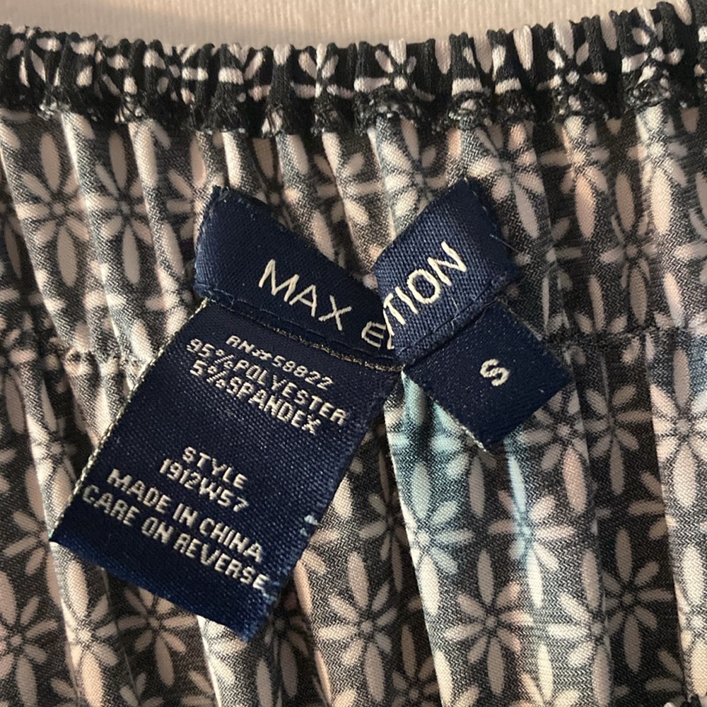 Max Edition Dress - Picture 3 of 5